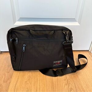 🆕Tom Bihn Daylight Briefcase Black